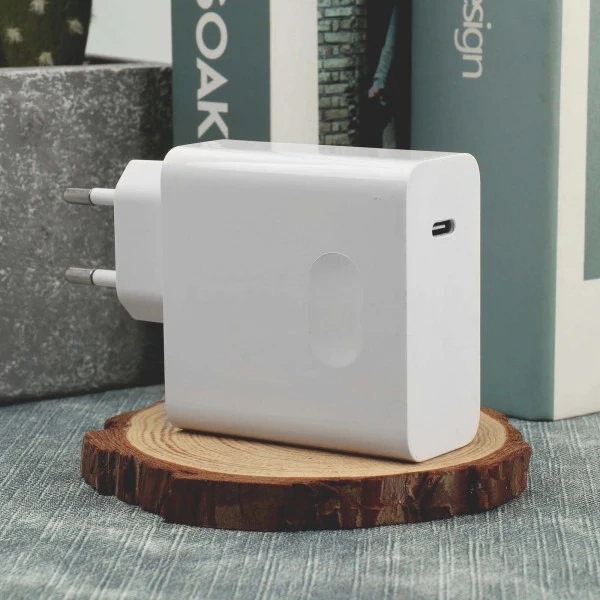 Nástěnná nabíječka 65W kabel Type-C to Type-C Somostel Power Deliver Q15 PD White