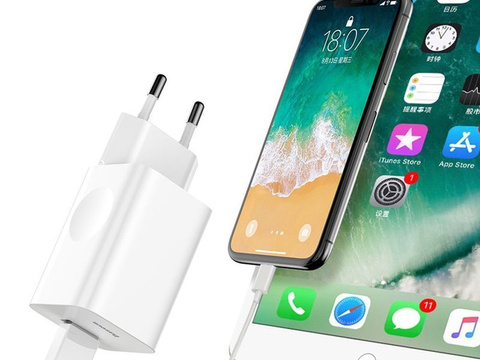 Baseus USB EU Quick Charge QC 3.0 24W biela nástenná nabíjačka
