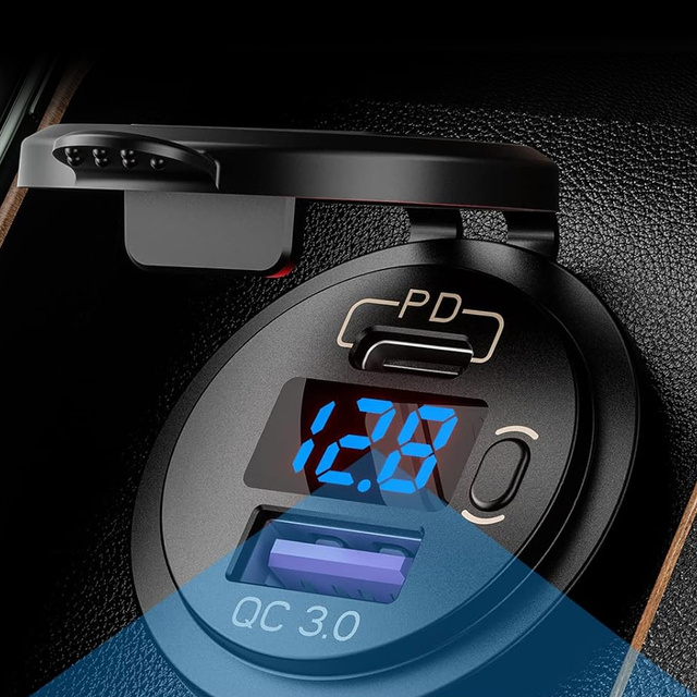 USB nabíječka do auta QC 3.0 USB-C PD adaptér typu C Zásuvka do zapalovače cigaret LED voltmetr 48W Rychlý pro telefon Černá