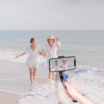 Stabilní stativ s gimbalem a dálkovým ovládáním Bluetooth, selfie tyčí, LED lampou, otočným osvětlením o 360°, 70 cm, Techsuit L19s, černý