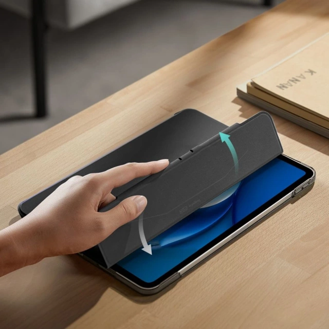 Etui ESR Ascend Trifold für Apple iPad Air 10.9 4 / 5 / 2020-2022 / 11 6 / 2024 Frosted Black