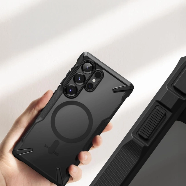 Etui für Samsung Galaxy S25 Ultra Ringke Fusion X Magnetic MagSafe Schwarz