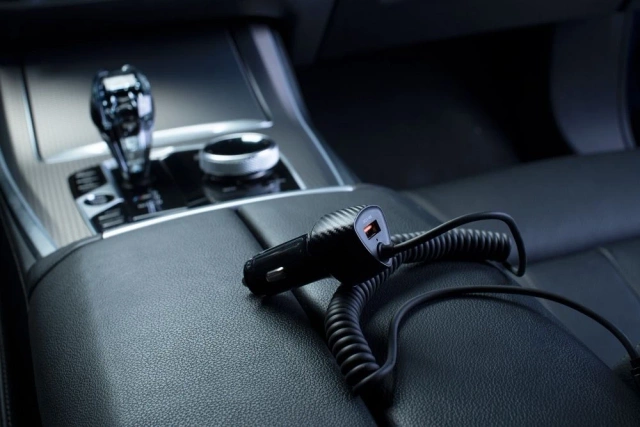 Forcell Carbon Car Charger 38W USB-C USB QC 3.0 PD Cable 1.5m