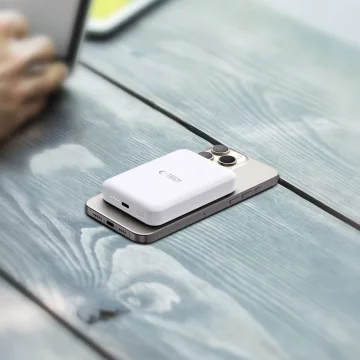 Magnetická powerbanka PB11 Lifemag Magsafe Power Bank 10000 mAh bílá