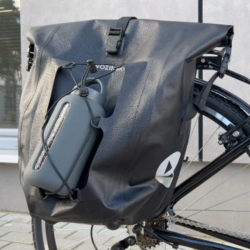 Wozinsky wasserdichte Fahrradtasche 25l schwarz (WBB24BK)