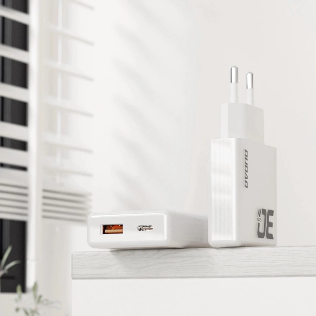 Dudao A30EUT GaN nástenná nabíjačka 30W USB-A / USB-C kábel USB-C - USB-C - biely