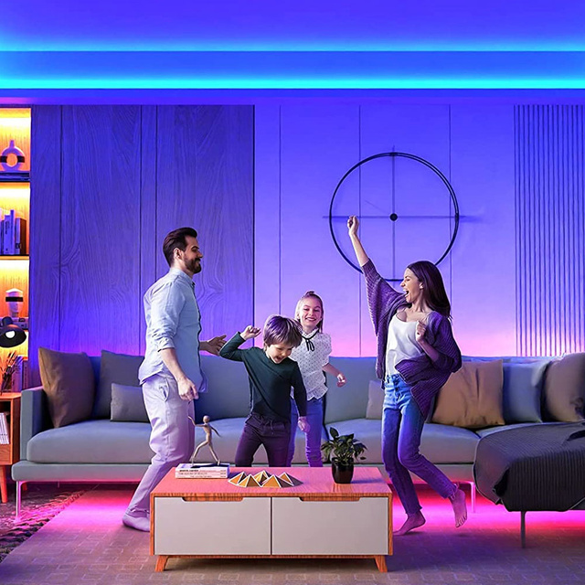 Vodotesný RGB LED pásik 5m farebný napájací zdroj Pilot 300 SMD driver