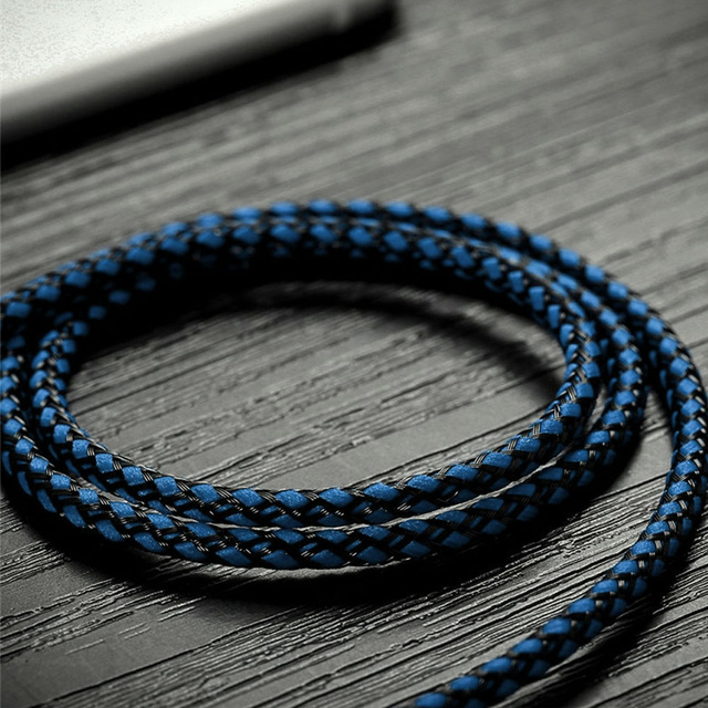 Audiokabel 2x Miniklinke - Klinke 3,5 mm lang AUX-Kabel Starkes Geflecht 1,5 m Blau