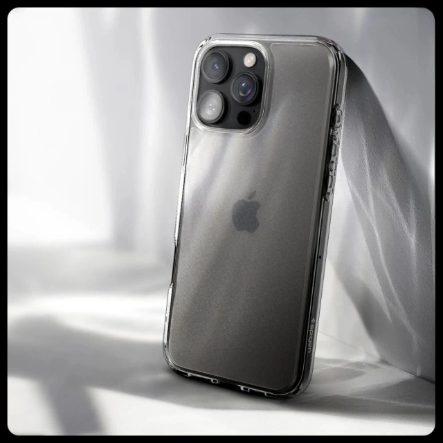 Etui Spigen Ultra Hybrid für Apple iPhone 16 Pro Max Frost Clear