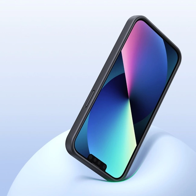 Ugreen LP626 Silky silikonové ochranné pouzdro Gumové flexibilní silikonové pouzdro na telefon pro iPhone 14 Plus černé (90920)