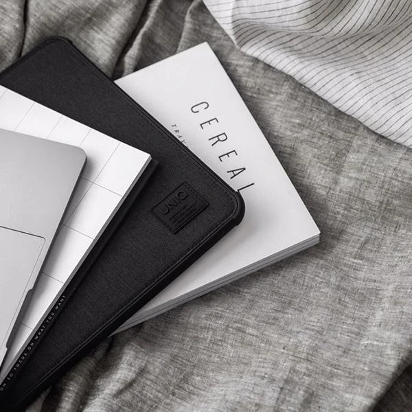 UNIQ Obal na notebook Dfender 16" sivý/marl šedý