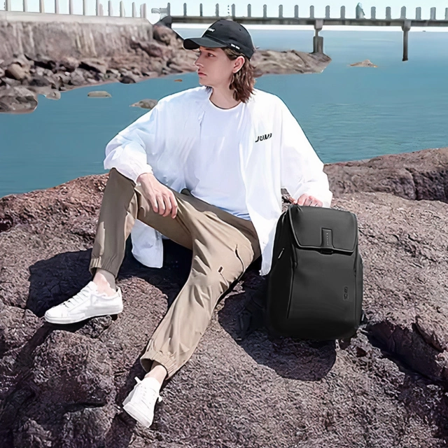 Bange voděodolný batoh taška na notebook 15,6" městský cestovatel 46x30x19 cm do práce školní letadlo pánské dámské Černá