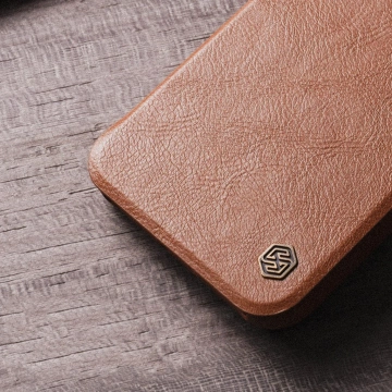 Nillkin Qin Leather Pro Case Samsung Galaxy S23 Flip Cover kryt fotoaparátu hnedý