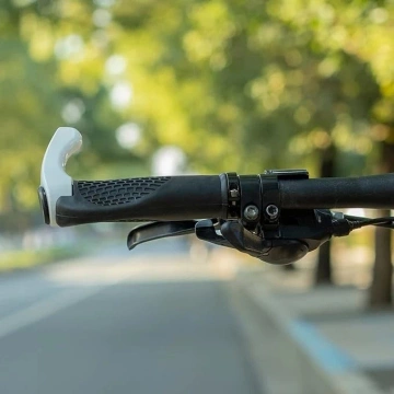 Sada držiakov na bicykel Rockbros BT1007W s rohmi – biela