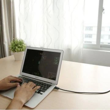 Aktívny predlžovací kábel UGREEN USB 2.0 480 Mbps 5 m čierny (US121 10319)