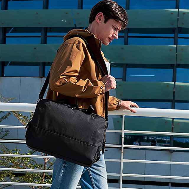 Alogy Schützende Reisetasche Tragetasche für Laptop, MacBook Air Pro bis 15,6" Outdoor Traveller Schwarz