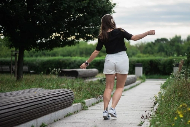 Bezdrátová sluchátka Forcell F-Audio ANC Touch Beat béžová