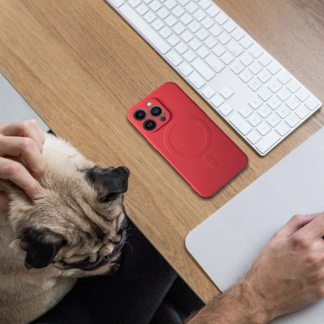 Silicone Mag Cover for IPHONE 14 red