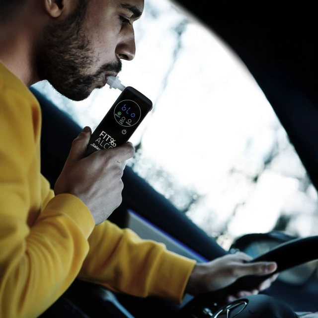 Алкотестер FITalco Galaxy Plus з платиновим електрохімічним сенсором, електрохімічний, чорний