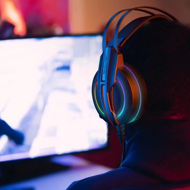 Herní sluchátka přes uši WK Design M9 USB Gaming Grey (M9)