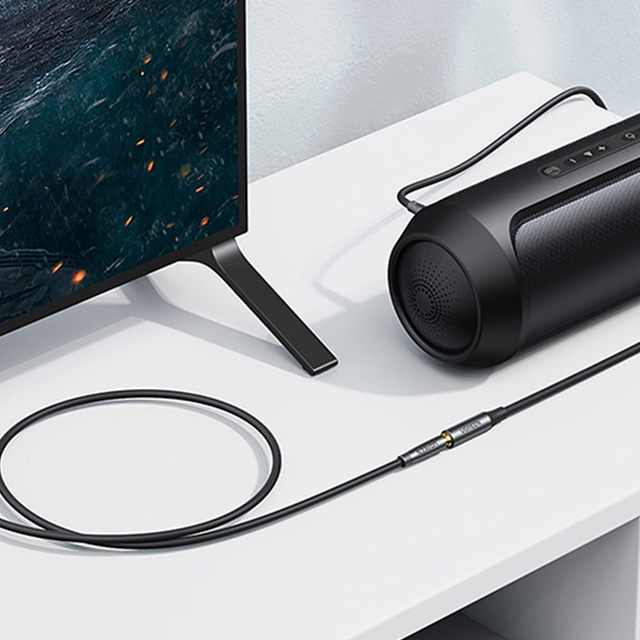 UGREEN AV190 Audio extension cable AUX jack 3.5mm, 3m (black)