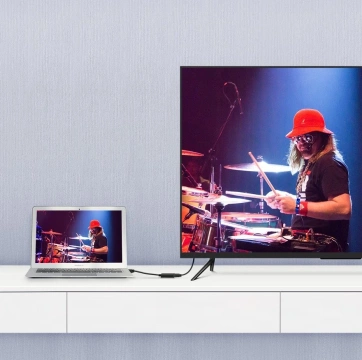 "UGREEN adaptérový kábel z DisplayPort (samec) do HDMI (samica) (jednosmerný) 1080P 60Hz 12bit čierny (40362)"