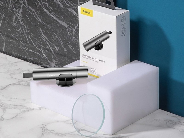 Baseus 2v1 kladivový rozbíjač skla s nožom na rezanie bezpečnostných pásov