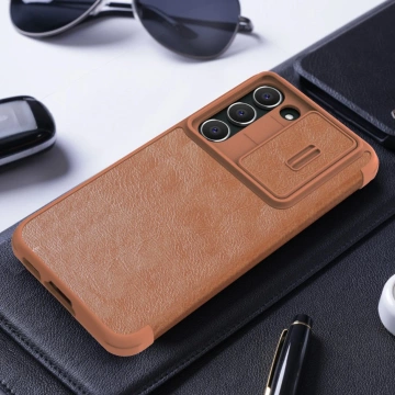 Nillkin Qin Leather Pro Case Samsung Galaxy S23 Flip Cover kryt fotoaparátu hnedý