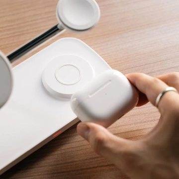 Nabíjačka Ringke Qi2 MagSafe 3v1 pre iPhone, Apple Watch a AirPods