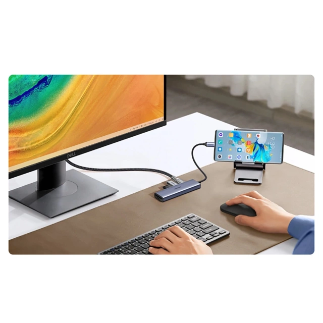 HUB 6in1 Ugreen CM511 USB-C HDMI 3xUSB-A SD TF 5Gb/s 4K Gray