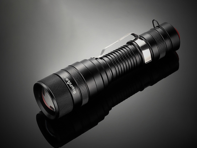 Svietidlo Supfire F5, 1100lm, 300m, 106g