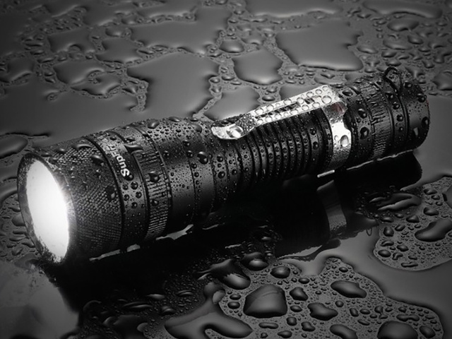 Svítilna Supfire F5, 1100lm, 300m, 106g