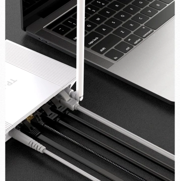 Ugreen Cable Ethernet Patchkabel RJ45 Cat 6 UTP 1000Mbps 10m schwarz (20164)