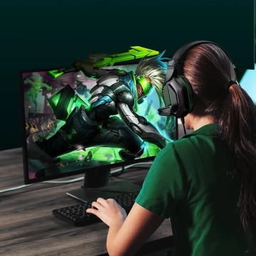 Joyroom Gaming Over-Ear Headphones 3.5mm Mini Jack with Remote and Mic for Gamers black (JR-HG1 green)