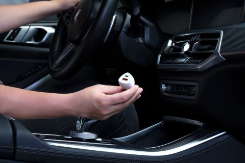 Автомобільний зарядний пристрій Forcell Carbon 38W PD 3.0 QC 3.0 з USB-C та USB