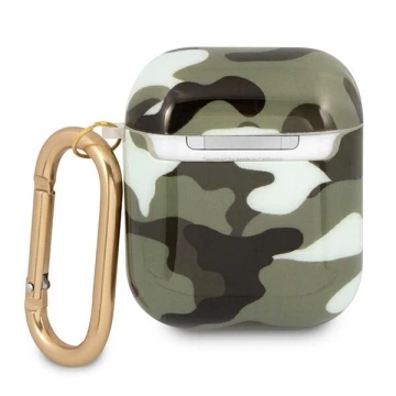 Обкладинка Guess GUA2UCAMA AirPods з колекції камуфляжів зеленого/хакі