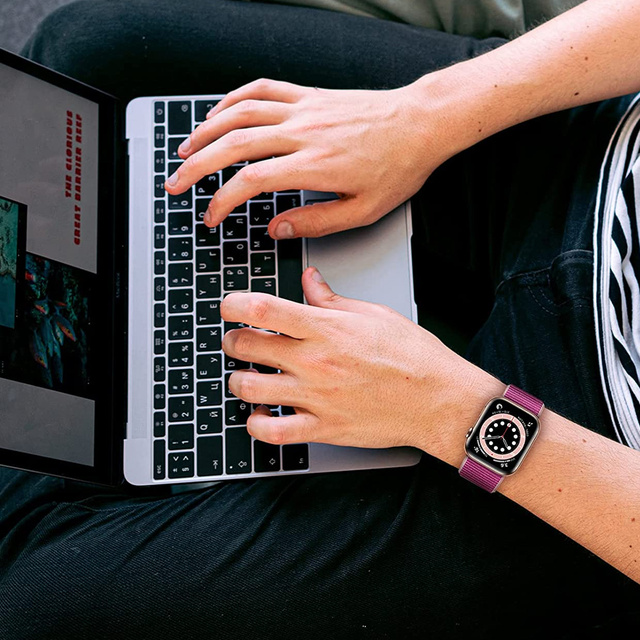 Nylonový remienok Alogy so suchým zipsom pre Apple Watch 1/2/3/4/5/6/7/8/SE/Ultra (42/44/45/49 mm) ružový