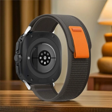 Pasek Nylon для Samsung Galaxy Watch Ultra (47 мм) чорний/помаранчевий