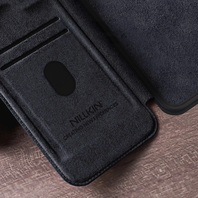 Case for Samsung Galaxy S25 Nillkin Qin Pro Black with Flip