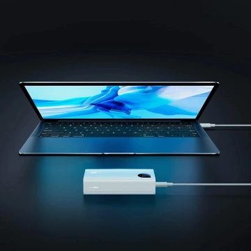 Powerbanka Baseus Adaman2 s digitálnym displejom 2x USB-A / 1x USB-C 10000mAh 30W - biela