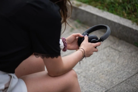 Bezdrôtové slúchadlá Forcell F-Audio ANC Touch Beat, čierne