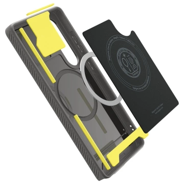 Puzdro Spigen Rugged Armor Mag pre Samsung Galaxy S25 Ultra, mramorovo sivé, MagSafe