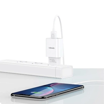 USAMS Nástěnná nabíječka 1x USB T21 lightning bílá/bílá 2,1A rychlé nabíjení T21OCLN01
