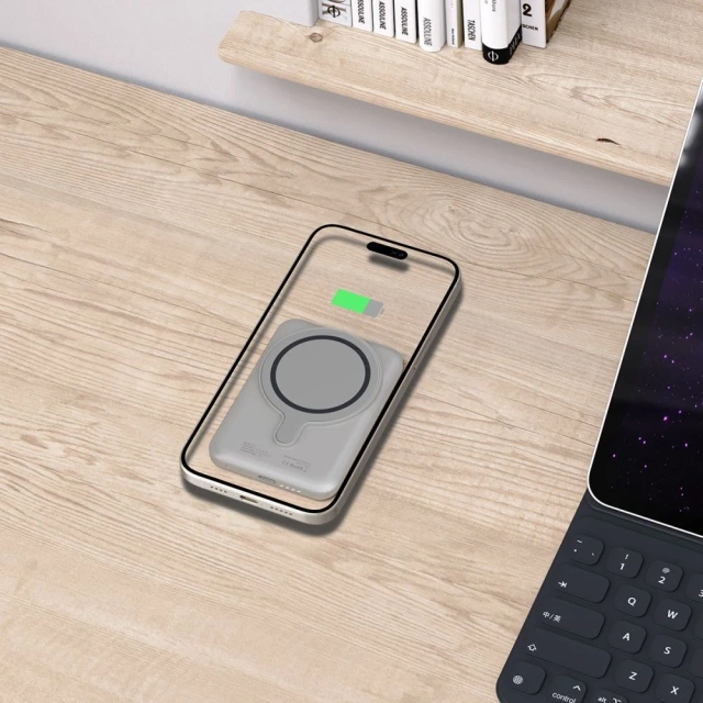 Магнітний павербанк PB10 Lifemag Magsafe Power Bank 5000mah Titanium