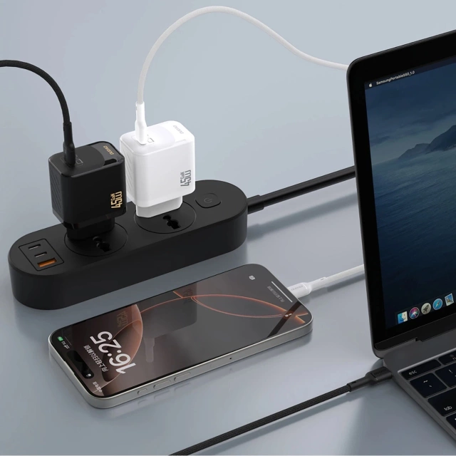 Schwarzes Dudao A28 GaN 45W USB-C Wandladegerät | Schnelles Laden