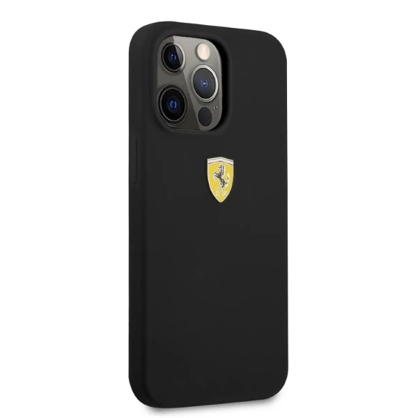 Pouzdro Ferrari iPhone 13 Pro Max 6,7" černo/černé pevné silikonové pouzdro MagSafe
