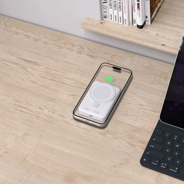 Magnetická powerbanka PB11 Lifemag Magsafe Power Bank 10000 mAh bílá