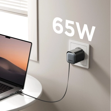 Joyroom JR-TCL02 65W USB-A USB-C GaN nabíjačka so vstavaným USB-C káblom – čierna