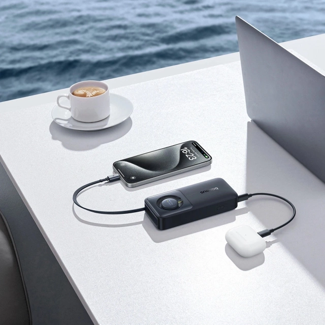 Powerbanka Baseus Free2Pull 10000mAh 30W s portom USB-C a zasúvacím káblom USB-C – čierna