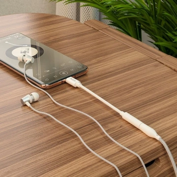 Adaptér HOCO AUX Typ C na Jack 3,5 mm LS30 bílý